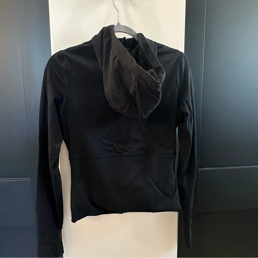 Lululemon Women's Black Hooded Jacket szM - Picture 3 of 9